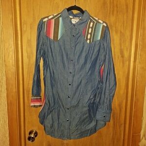 🌟 Crazy Train Button up western shirt size small